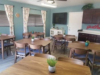 Kitchen Area In Clubhouse at University Square Apartments, Flagstaff, 86001