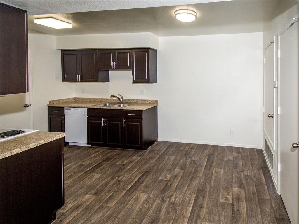Kitchen Unit at Country Club Meadows Apartments, Flagstaff