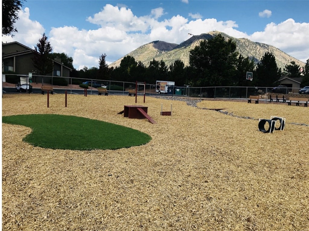 Dog Park at Country Club Vista Apartments, Arizona, 86004