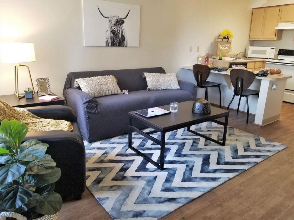 Living Room With Dining Space at Highland Village Apartments, Arizona, 86001