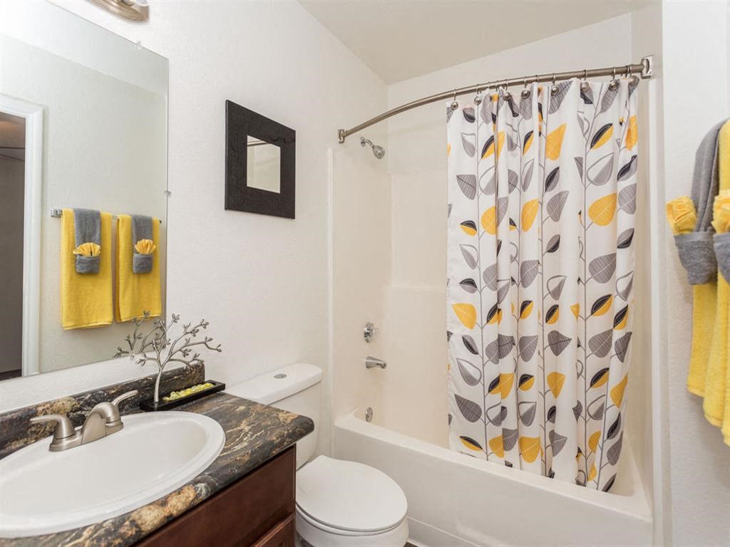 Bathroom With Bathtub at Butterfield Apartments, Flagstaff AZ, 86004