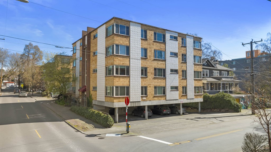 the building in which the apartment is located