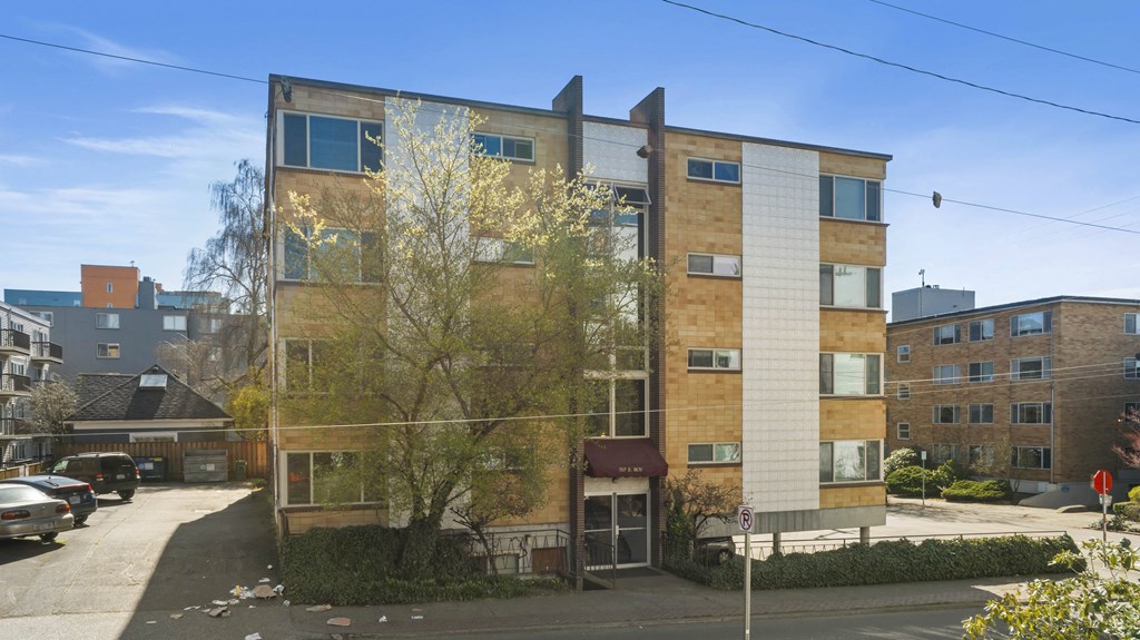 the building where the apartment is located