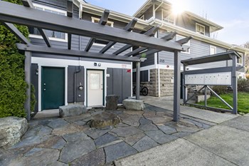 Broadway Manor Broadway Manor - Photo Gallery 6