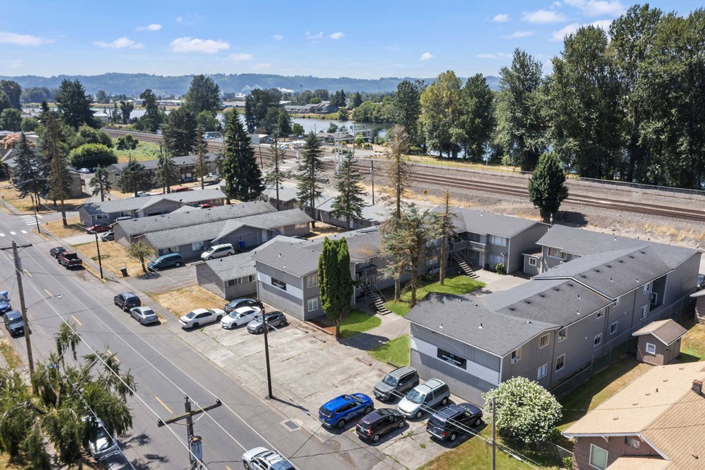 a view of the property from the top of the building