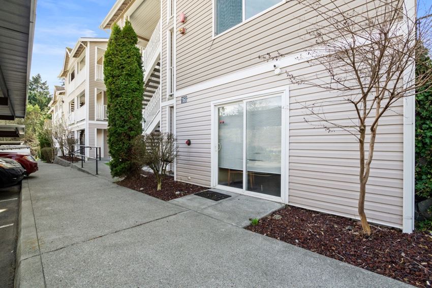 Norpoint Ridge Apartments