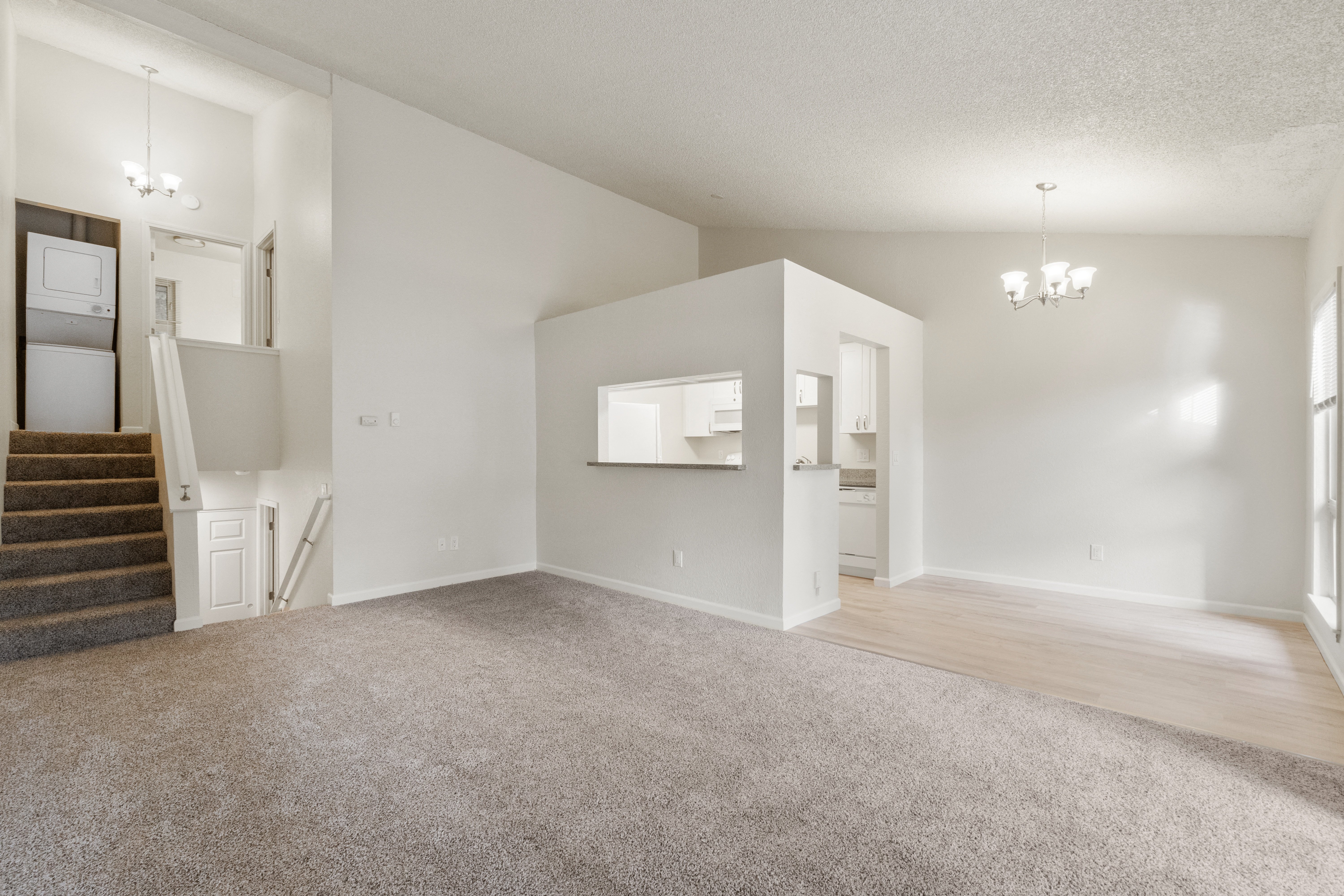 Lakeridge Apartments