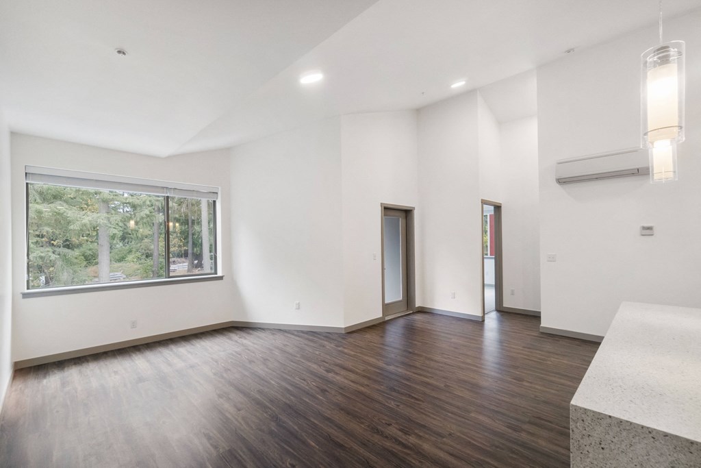 3 Bedroom Vaulted Ceilings