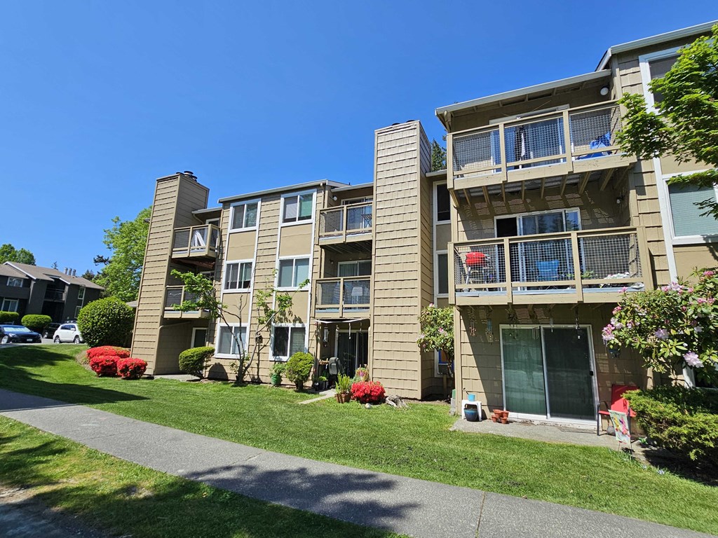 hillcrest estates 2023-06