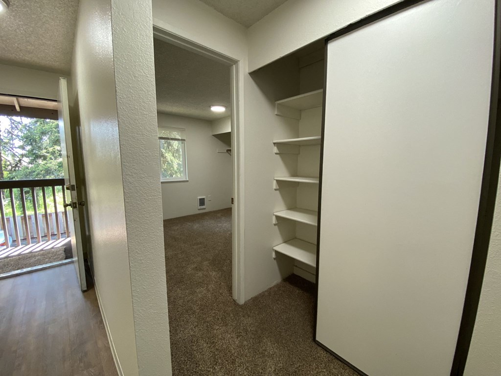 Hidden Firs Apartments