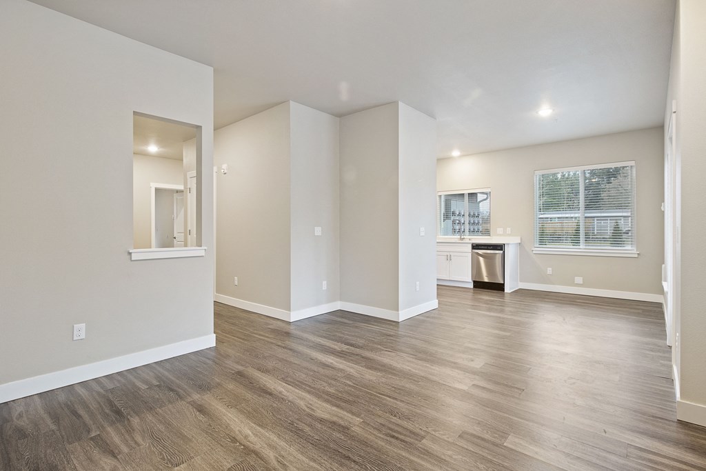 Norpoint Landing Apartments