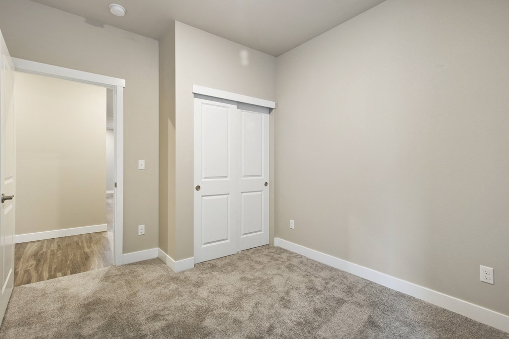 Norpoint Landing Apartments