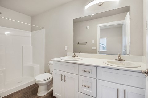 Norpoint Landing Apartments