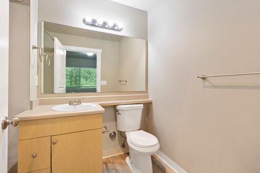 Norpoint Ridge Apartments