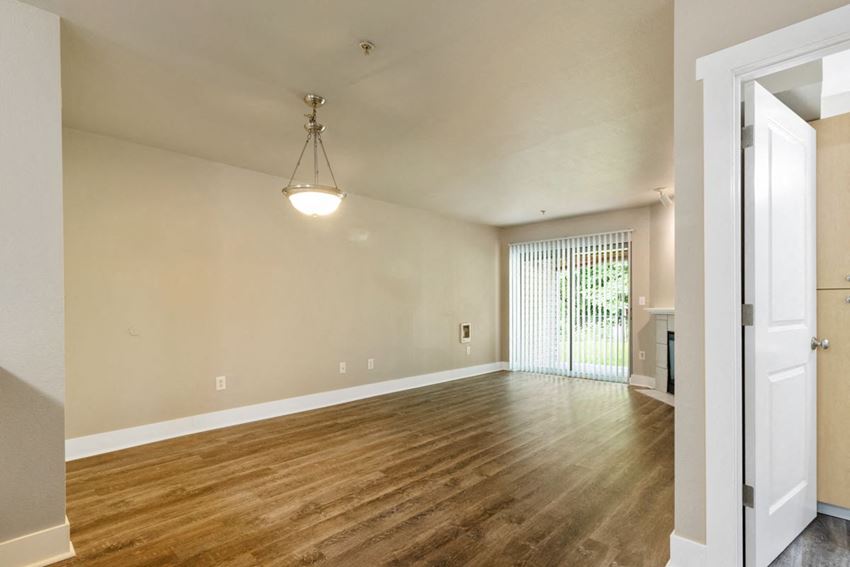 Norpoint Ridge Apartments