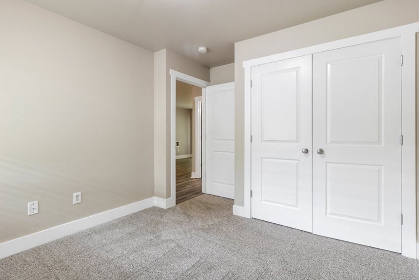 Norpoint Ridge Apartments