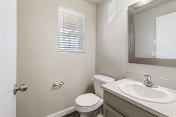 3 Bedroom Townhome - Photo Gallery 14