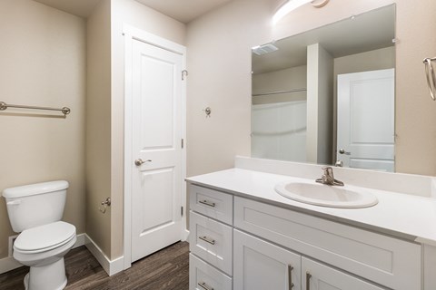 Norpoint Landing Apartments