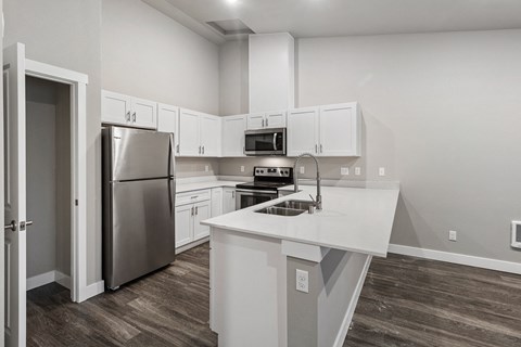 Norpoint Landing Apartments