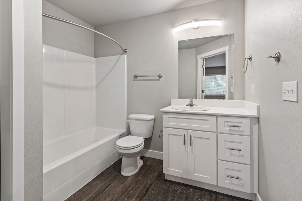 Norpoint Landing Apartments