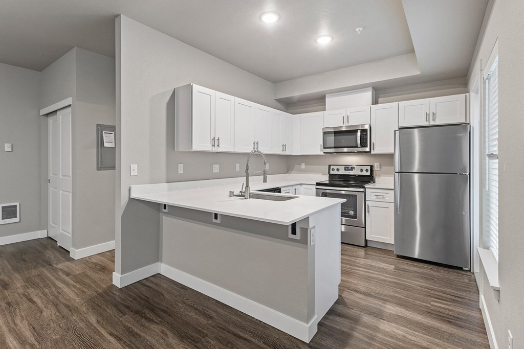 Norpoint Landing Apartments