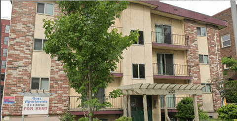 4144 11Th Ave NE #4 3 Beds Apartment for Rent