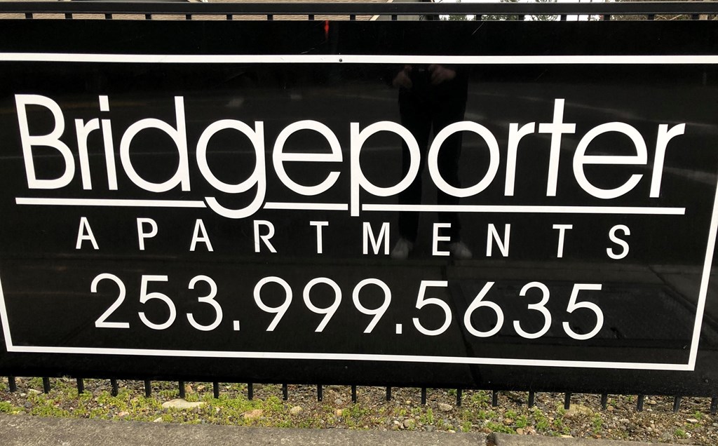 Bridgeporter Apartments