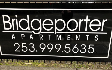 Bridgeporter Apartments