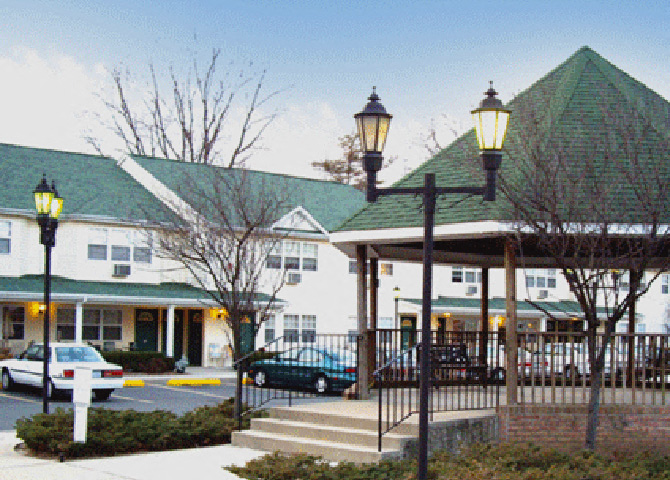 Amity Oak St Assoc Llc Apartments Noelle Court Amityville Ny