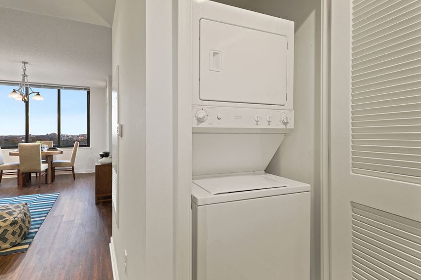 Wentworth Apartment Homes, 5411 McGrath Blvd, North Bethesda, MD RentCafe