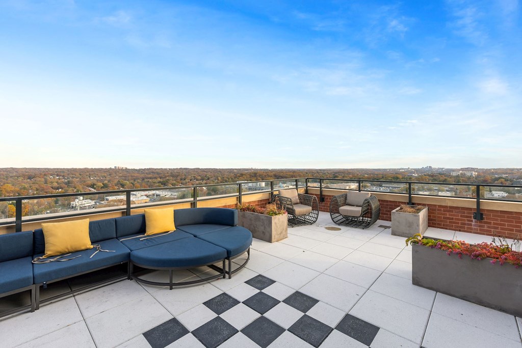 Resident Lounge Rooftop at Aurora Apartments, North Bethesda