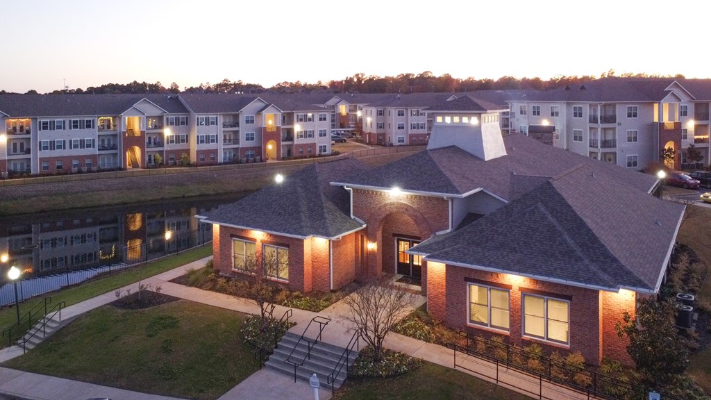 Luxurious Clubhouse at Cumberland Place Apartment Homes, Tyler, TX, 75703