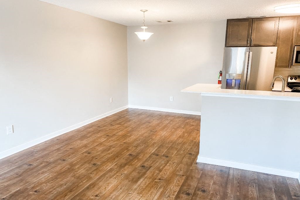 Open Dining Room at The Woodlands Apartment Homes, MS, 39301