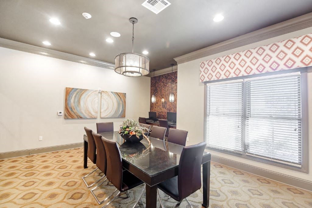 Large Clubhouse Conference Room at Cumberland Place Apartment Homes, Texas, 75703