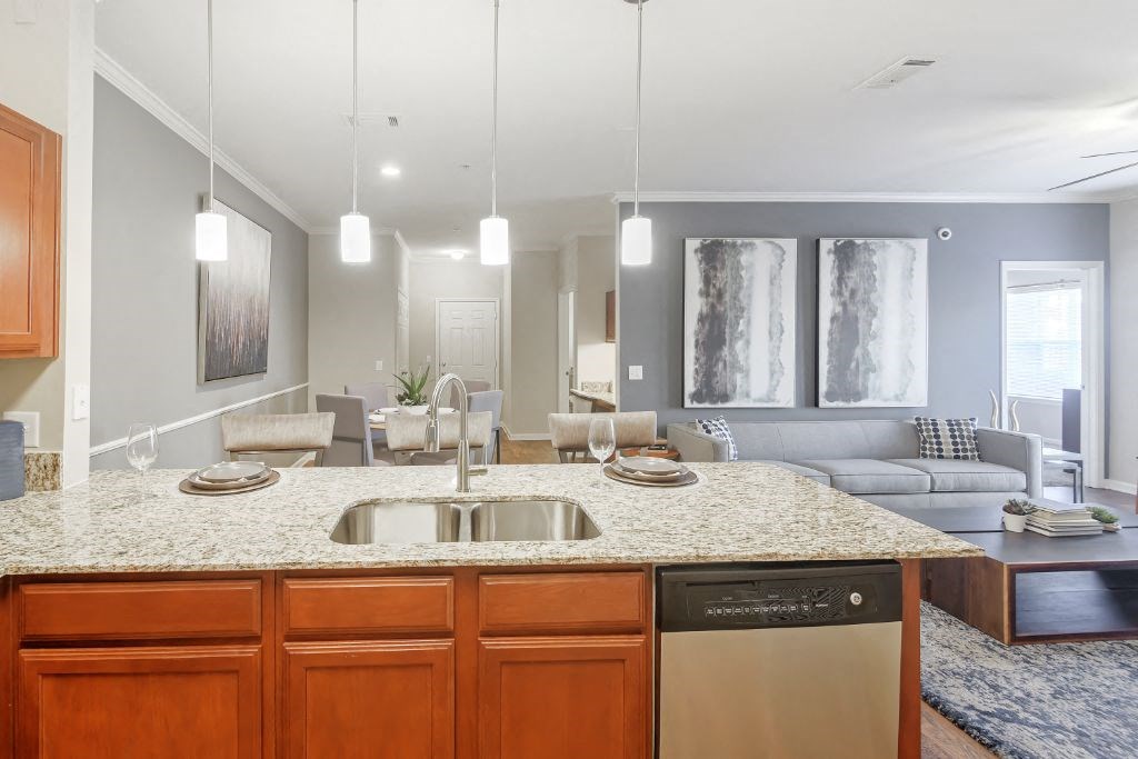 Large Open Kitchen Area at Cumberland Place Apartment Homes, Tyler, TX, 75703