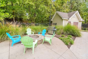 Firepit at Highlands Apartment Homes, Bartlett, TN, 38135
