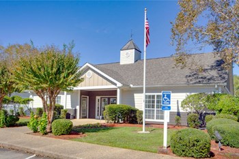 The Pointe Apartment Homes 3513 Beasley Rd Gautier Ms Rentcafe