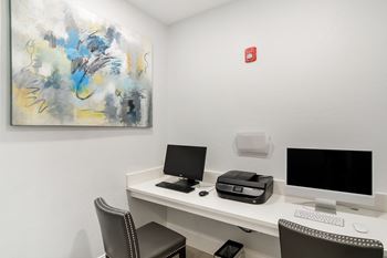 Business center at Avalon Apartment Homes in Starkville, MS
