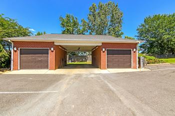 Car wash station at Crossgates Apartment Homes, Starkville, MS 39759