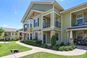 Walking trails and green space at Wellington Grande Apartment Homes, Longview, Texas