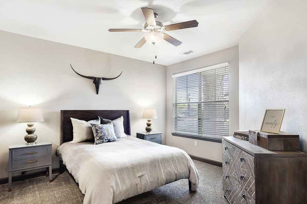 Beautiful Bright Bedroom With Wide Windows at Wellington Grande Apartment Homes, Longview, TX, 75605
