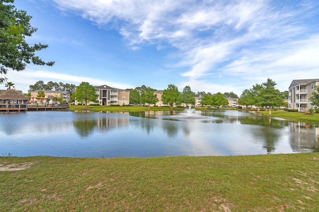 Pond at Reserve at Gulf Hills Apartment Homes in Ocean Springs, MS 39564