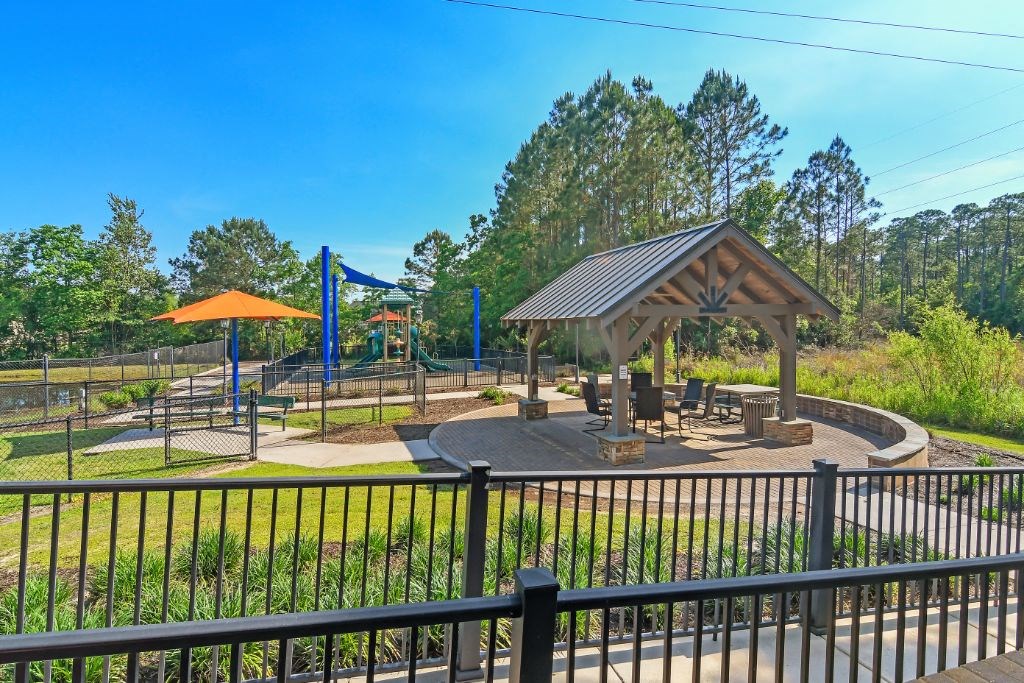 the preserve at ballantyne commons community park  at Lagniappe of Biloxi Apartment Homes, Mississippi