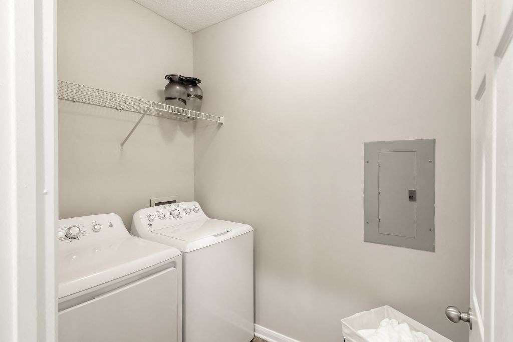 our apartments have a laundry room with a washer and dryer  at Lagniappe of Biloxi Apartment Homes, Biloxi, 39532