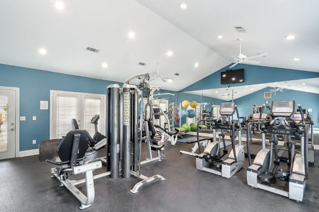 the preserve at ballantyne commons community gym  at The Pointe Apartment Homes, Gautier, MS