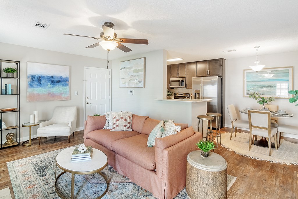 a living room at Reserve of Jackson Apartment Homes, Jackson, 39211