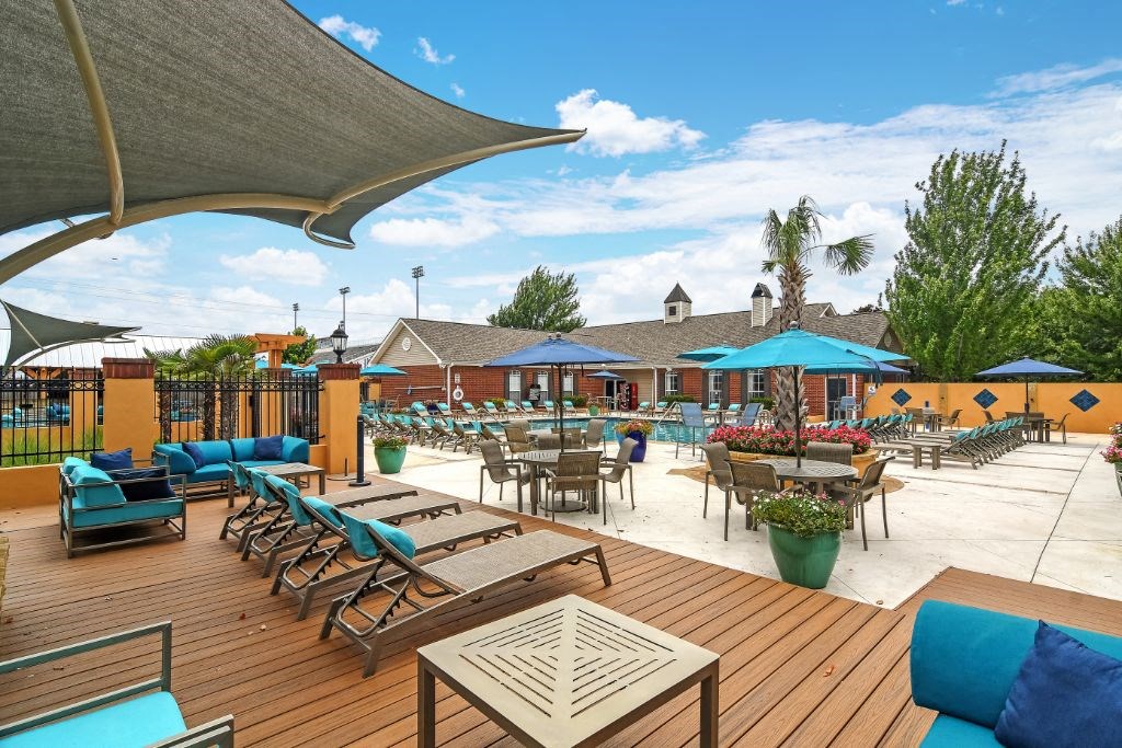 a large deck with at Summit of Shreveport Apartment Homes, Shreveport, LA, 71105