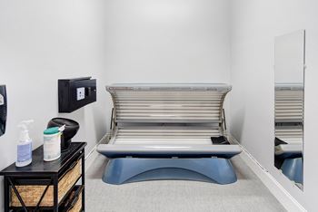 Room interior at Summit of Shreveport Apartments, Shreveport, Louisiana