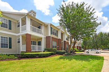 Patio/balcony at Legacy Apartment Homes in Ridgeland, MS