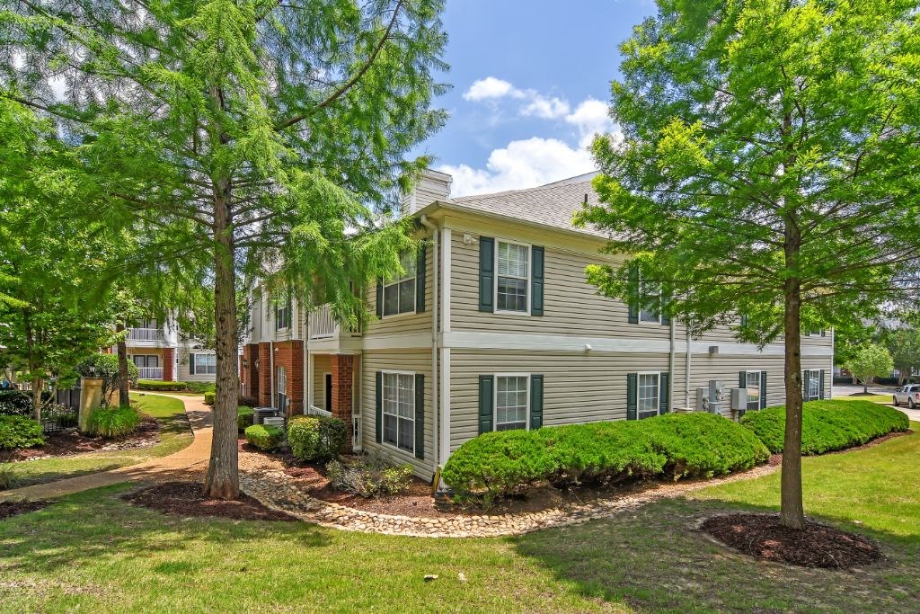 the preserve at ballantyne commons community building  at Legacy Apartment Homes, Ridgeland, MS, 39157